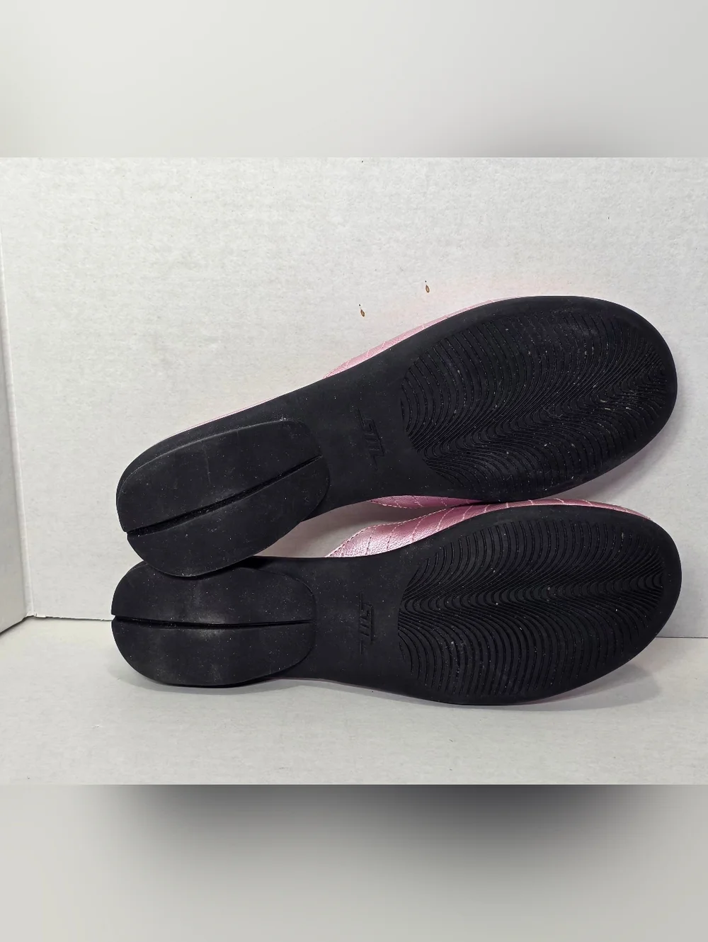 Vintage  Steve Madden Razzy Sandals Size 6B Leather Metalic Pink Slip On Slides - Picture 4 of 6